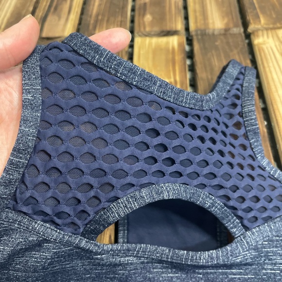 Lorna Jane Racerback Mesh Details Sports Bra Size Large - Picture 5 of 7